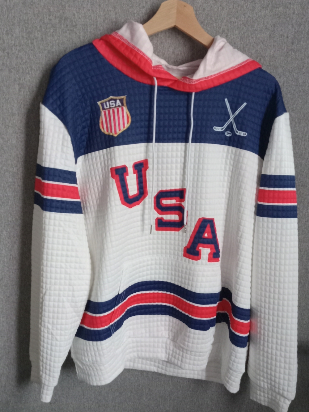 Quilted USA Hockey Hoodie Sweatshirt - White/Navy/Red